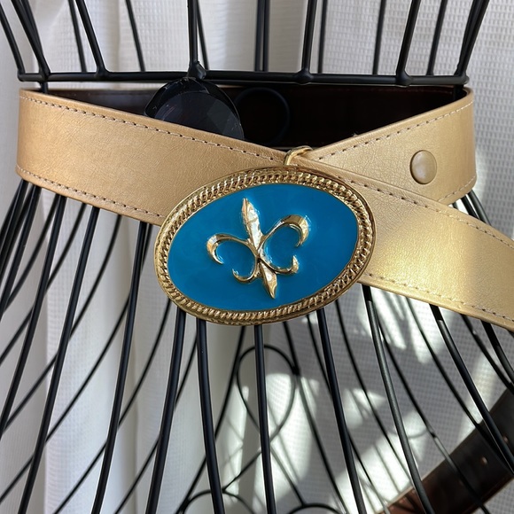 6 Fornash Beltstraps with interchangeable Buckle - Picture 5 of 6